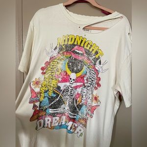 Midnight Dreamer ripped tee